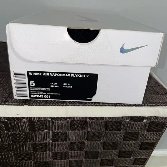 Nike White Air VaporMax Flyknit 2 Box - Picture 3 of 4